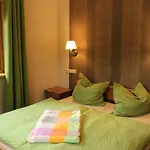 Casa de hóspedes Naturhotel Hof Ehlers Bergen (Lower-Saxony)