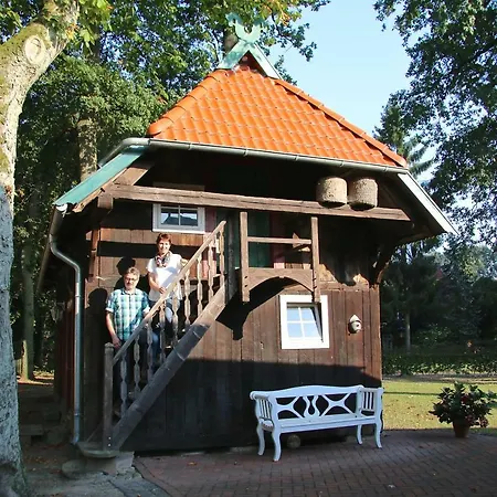 Gasthof Naturhotel Hof Ehlers Bergen (Lower-Saxony)